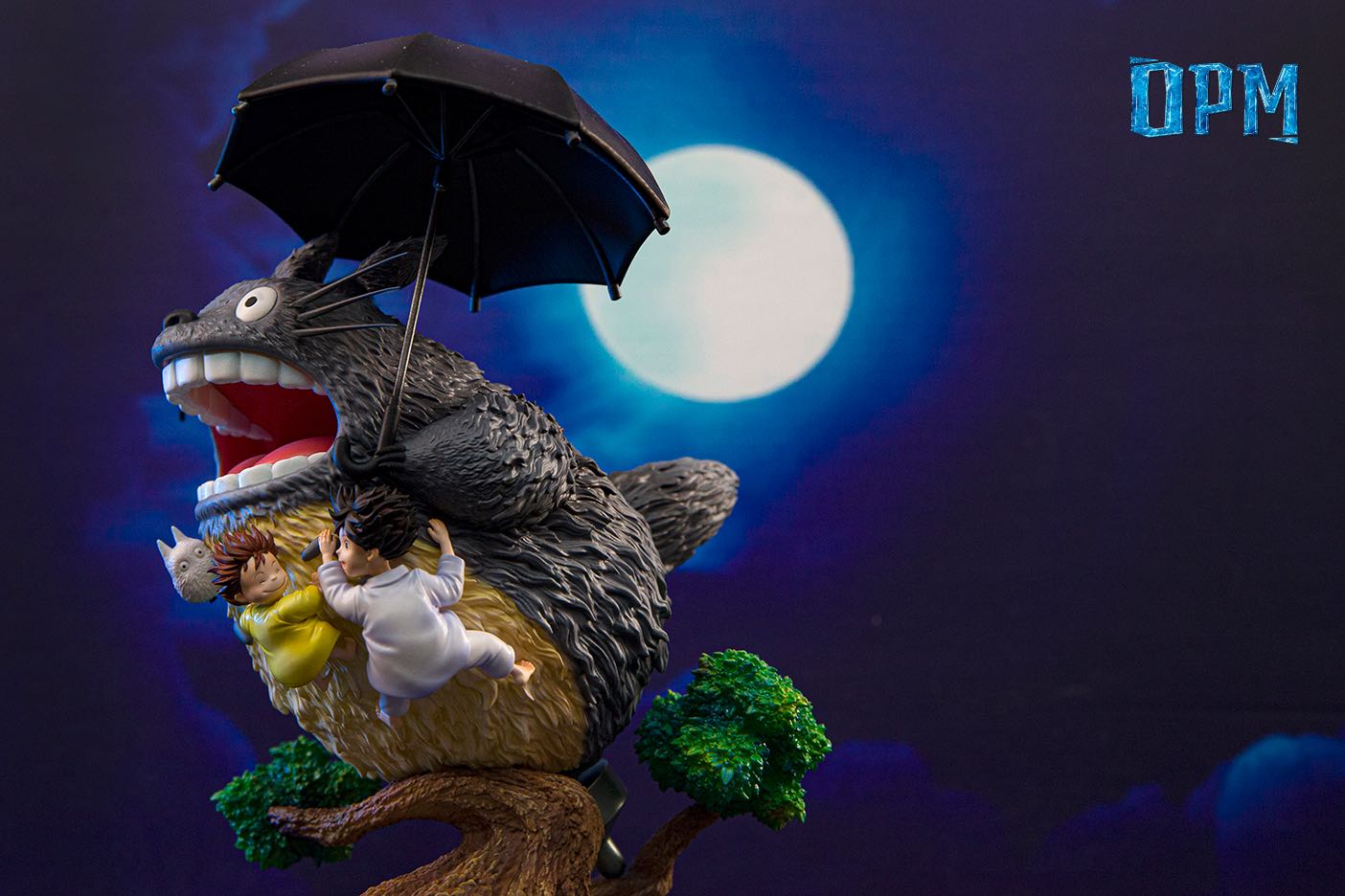 OPM STUDIO – HAYAO MIYAZAKI SMALL ORNAMENT SERIES 2. MY NEIGHBOR TOTORO, UMBRELLA TOTORO [IN STOCK]