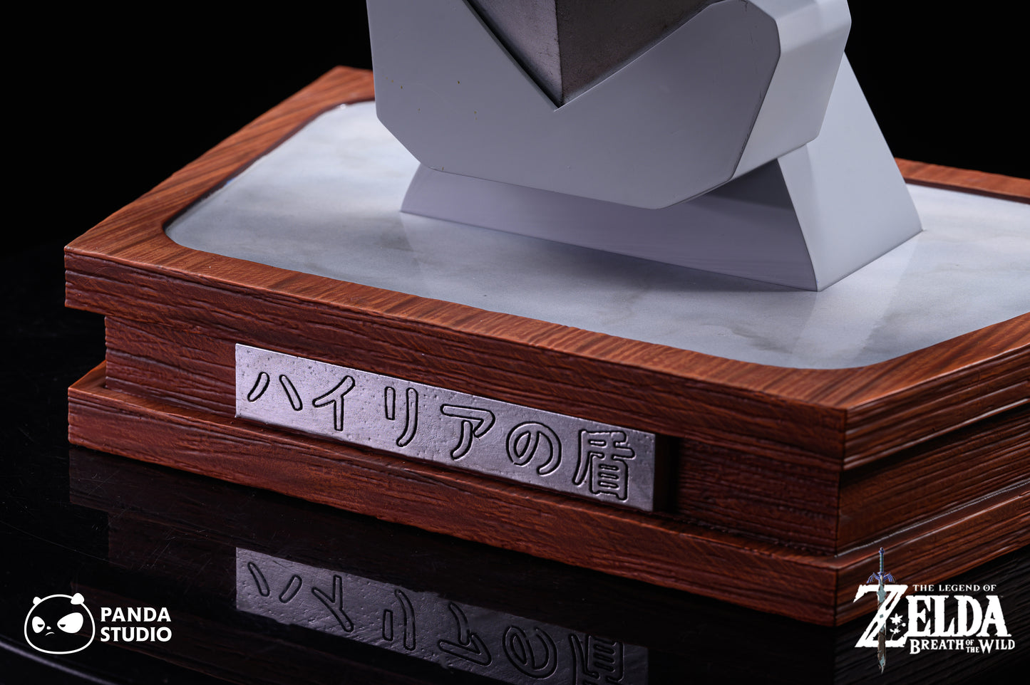 PANDA STUDIO – THE LEGEND OF ZELDA: THE HYLIAN SHIELD [SOLD OUT]