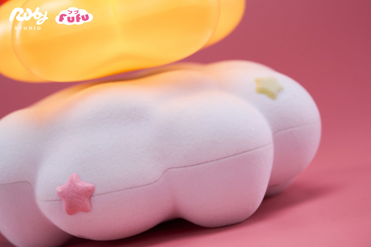 RUBY STUDIO – KIRBY: FLOATING SERIES 2. CHRISTMAS KIRBY FLOATING NIGHT LIGHT [PRE-ORDER]