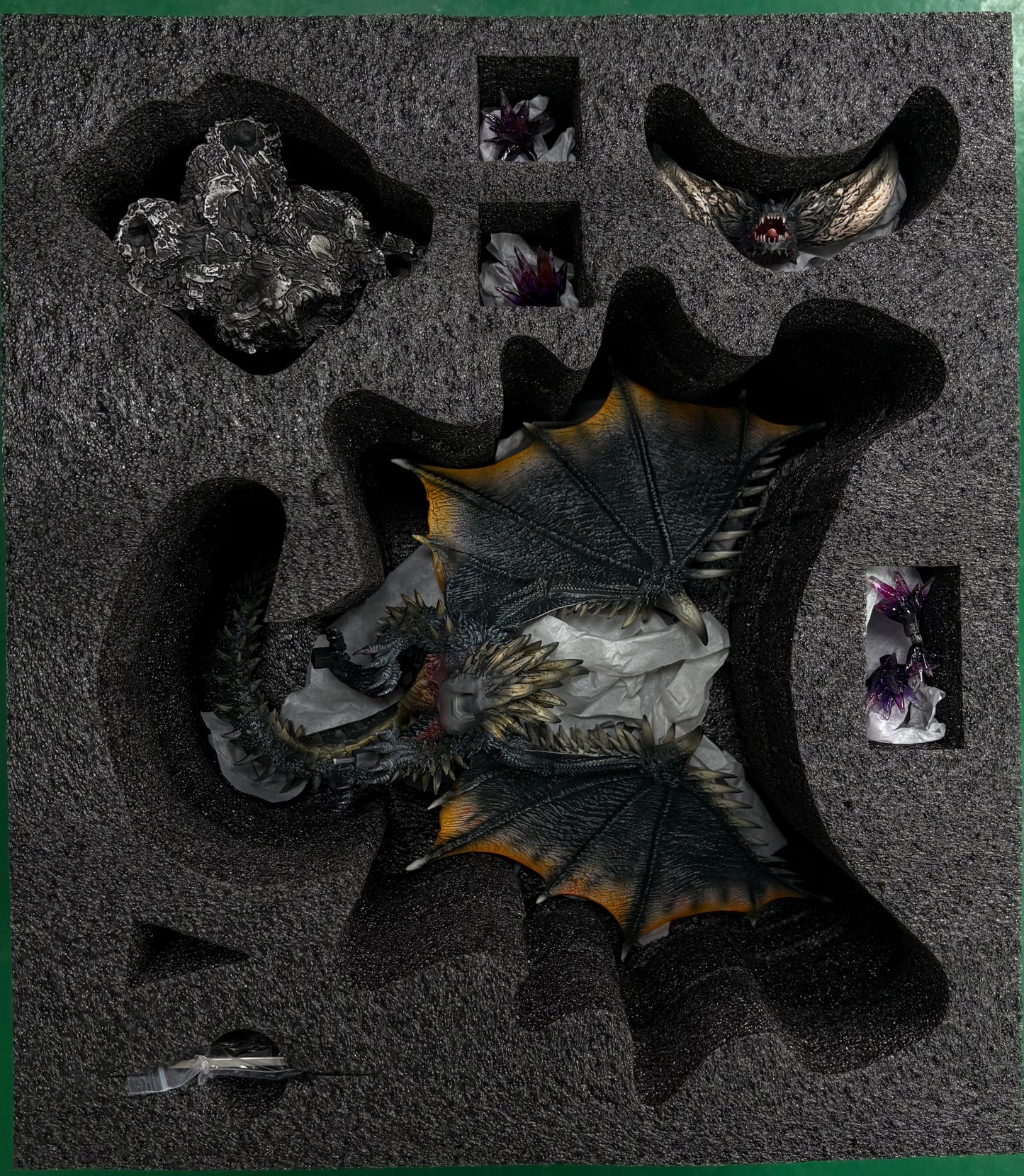 S6 STUDIO - MONSTER HUNTER: 14. NERGIGANTE [IN STOCK]