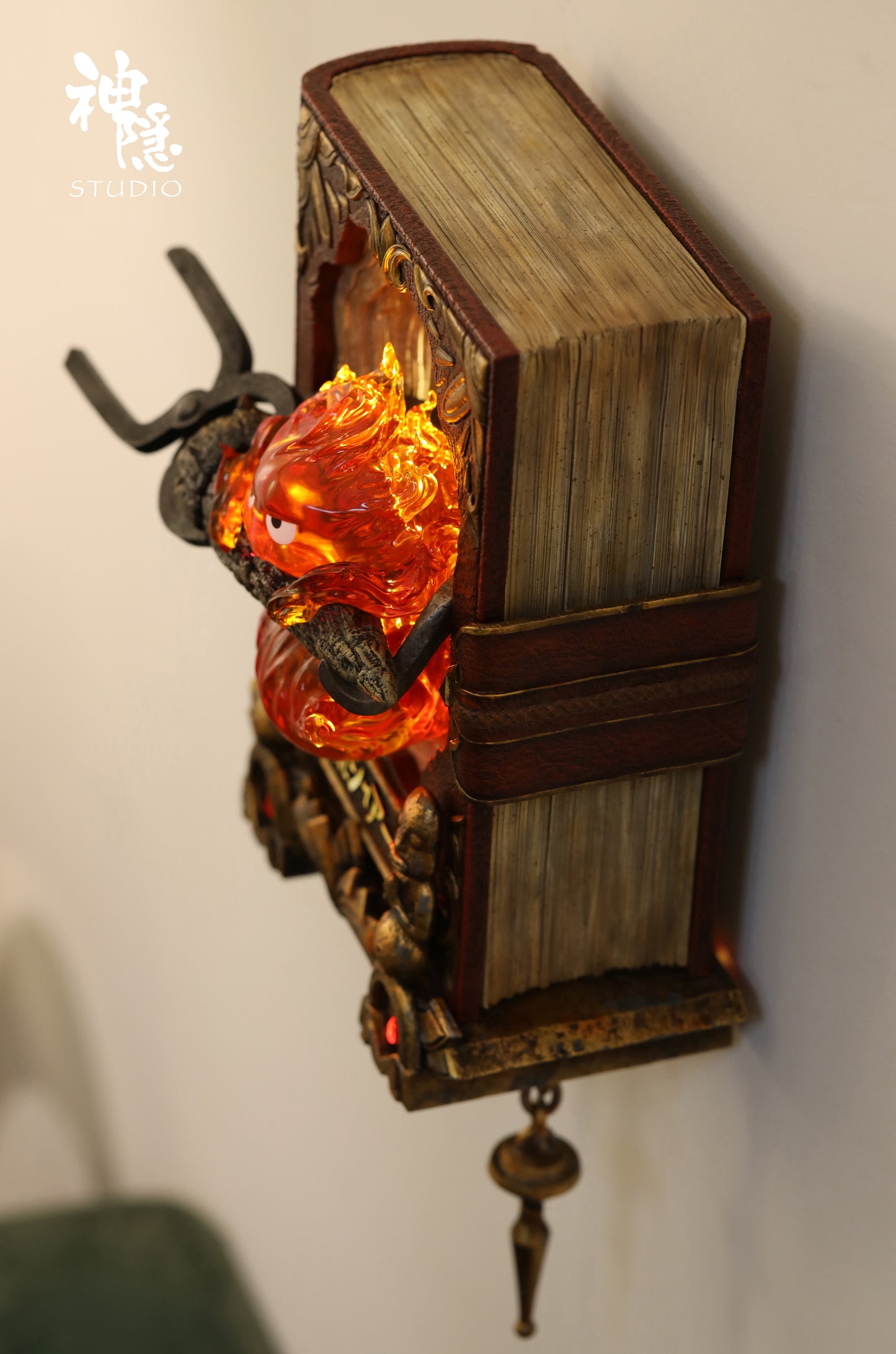 SHEN YIN STUDIO – HOWL’S MOVING CASTLE: GRIMOIRE CALCIFER [IN STOCK]