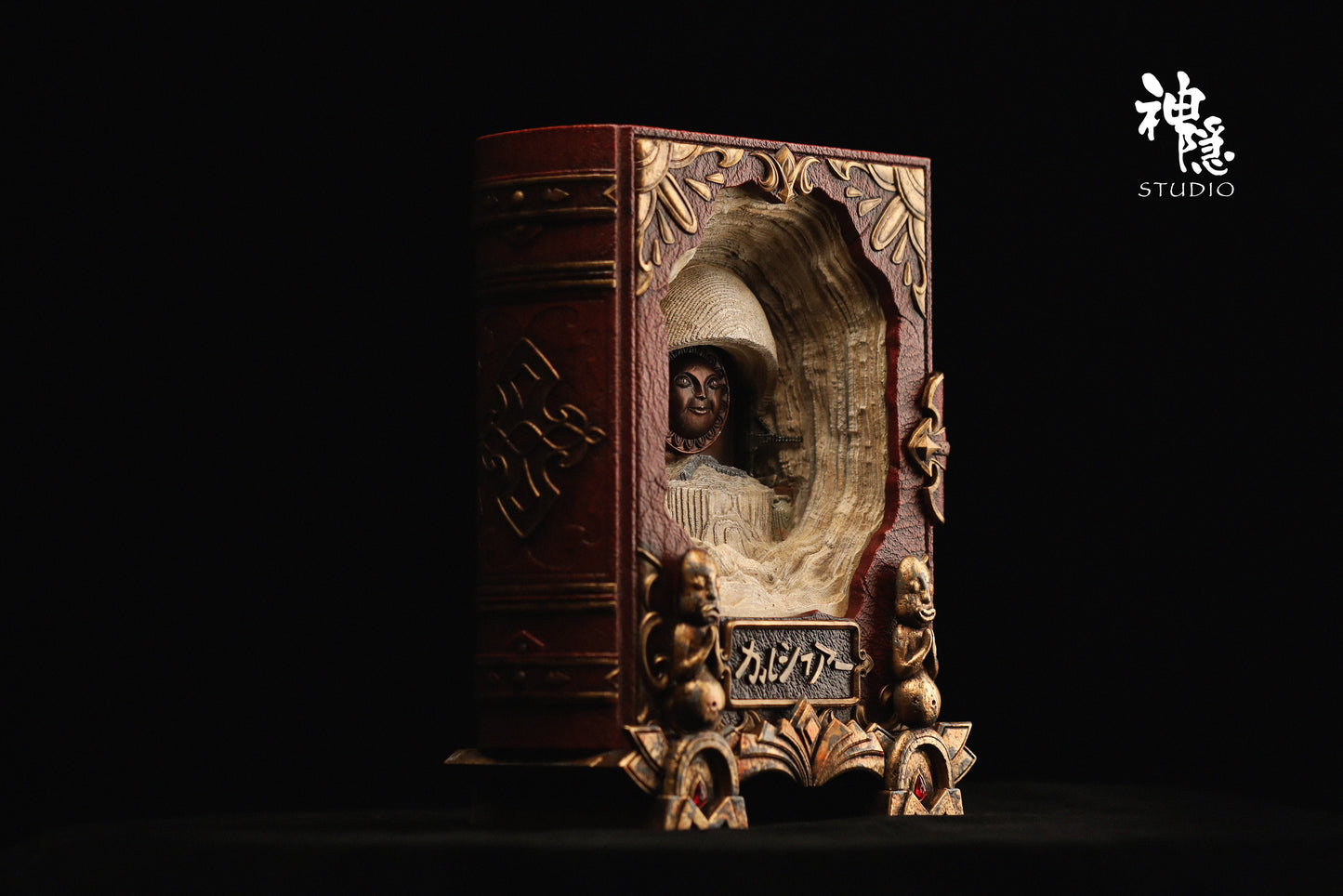 SHEN YIN STUDIO – HOWL’S MOVING CASTLE: GRIMOIRE CALCIFER [IN STOCK]