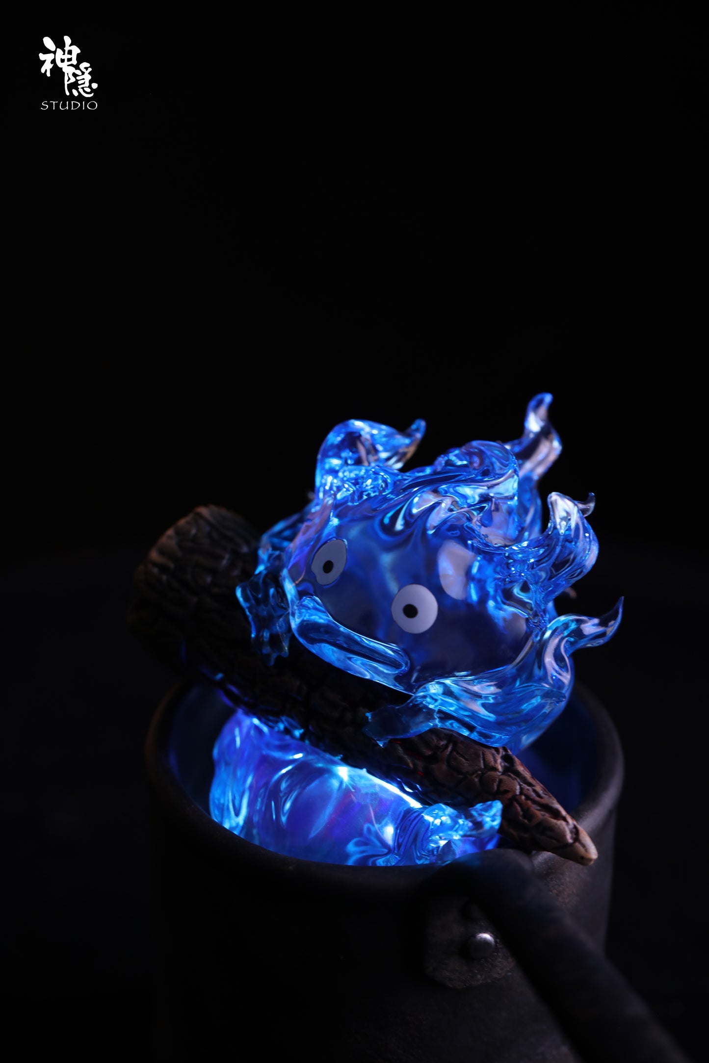 SHEN YIN STUDIO – HOWL’S MOVING CASTLE: MEETING SERIES, SAUCEPAN CALCIFER (BLUE VERSION) [PRE-ORDER]