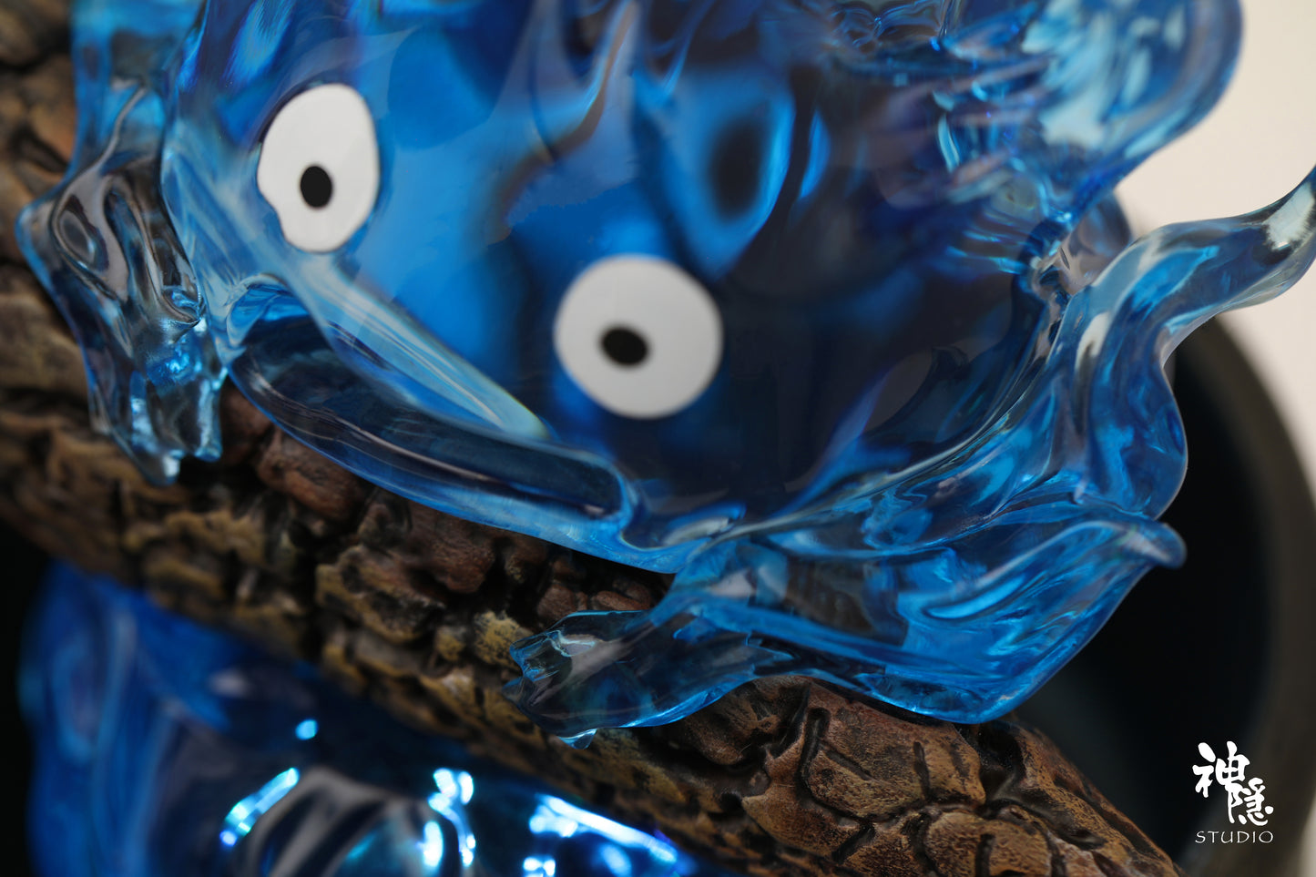 SHEN YIN STUDIO – HOWL’S MOVING CASTLE: MEETING SERIES, SAUCEPAN CALCIFER (BLUE VERSION) [PRE-ORDER]