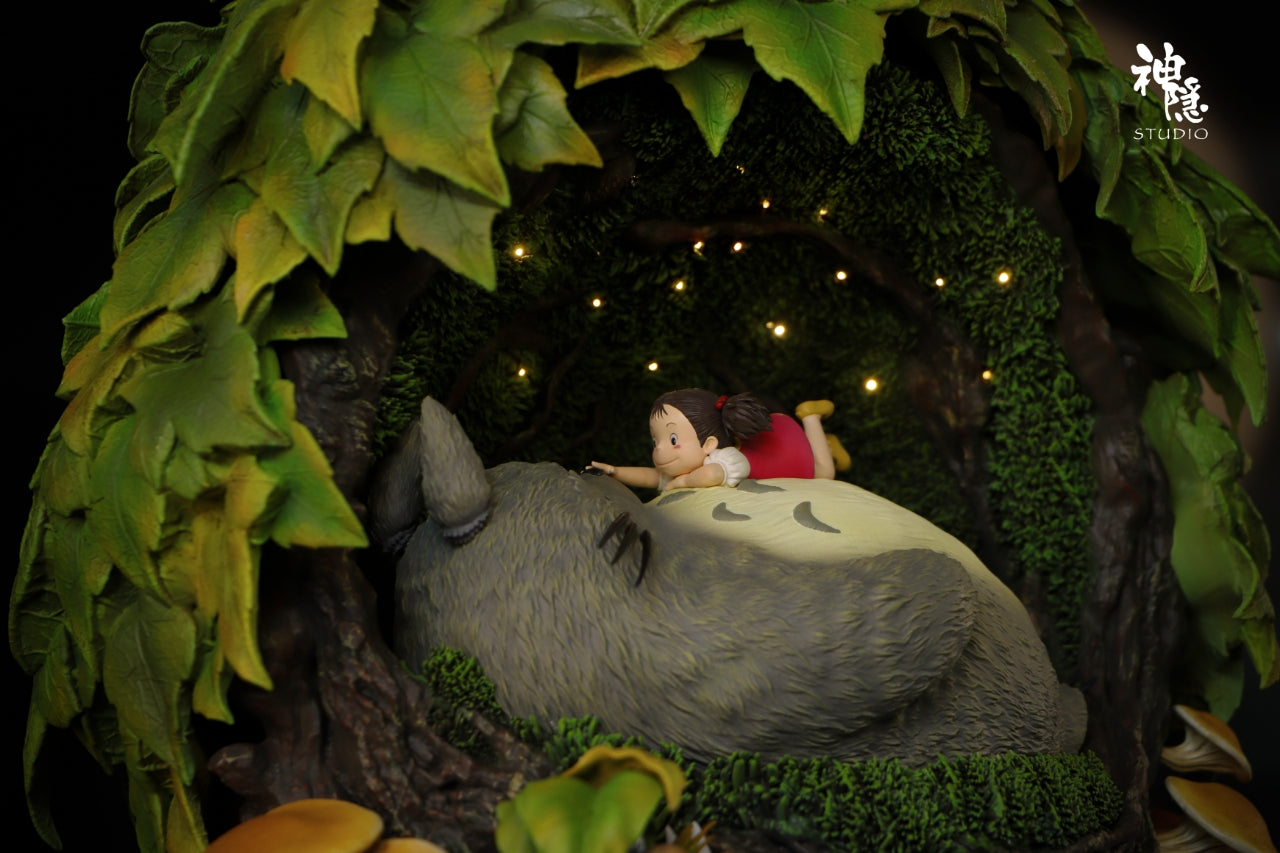 SHEN YIN STUDIO – MY NEIGHBOR TOTORO: TREE HOLE RESTING TOTORO [IN STOCK]