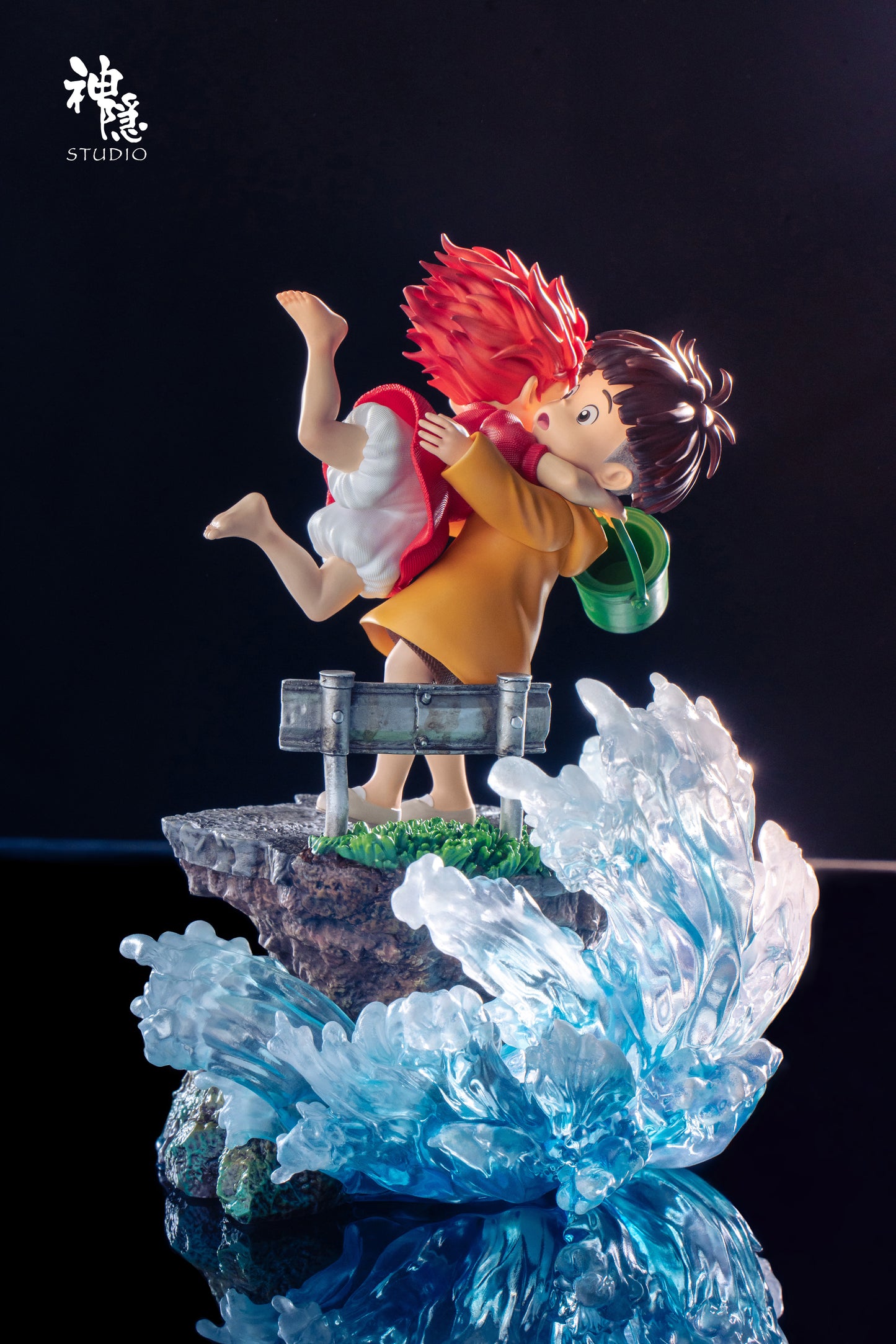 SHEN YIN STUDIO – PONYO: PONYO HUGGING SOSUKE [IN STOCK]