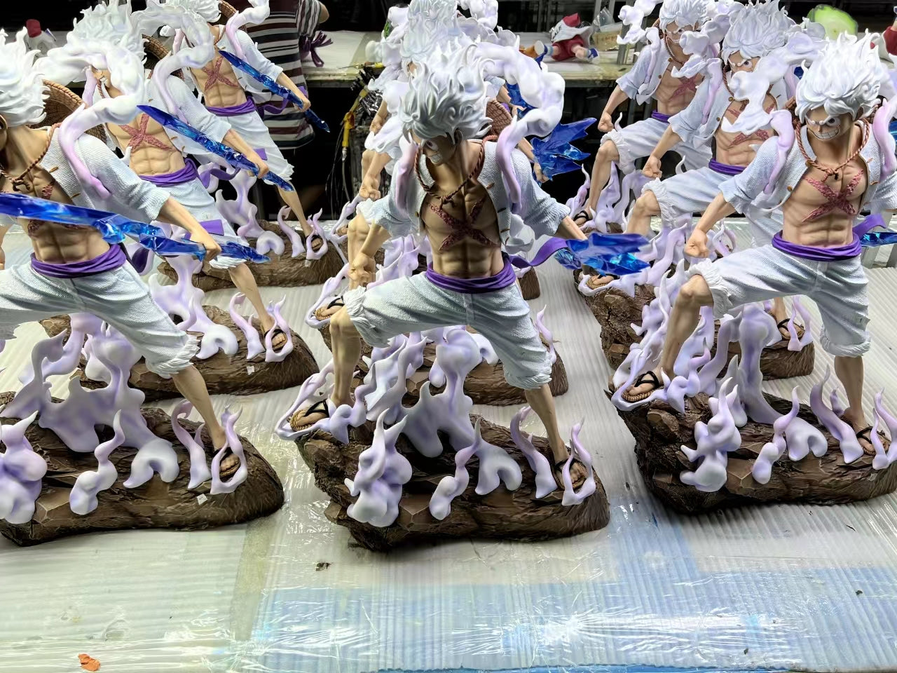 SHOWHAND STUDIO – ONE PIECE: NIKA LUFFY [IN STOCK]