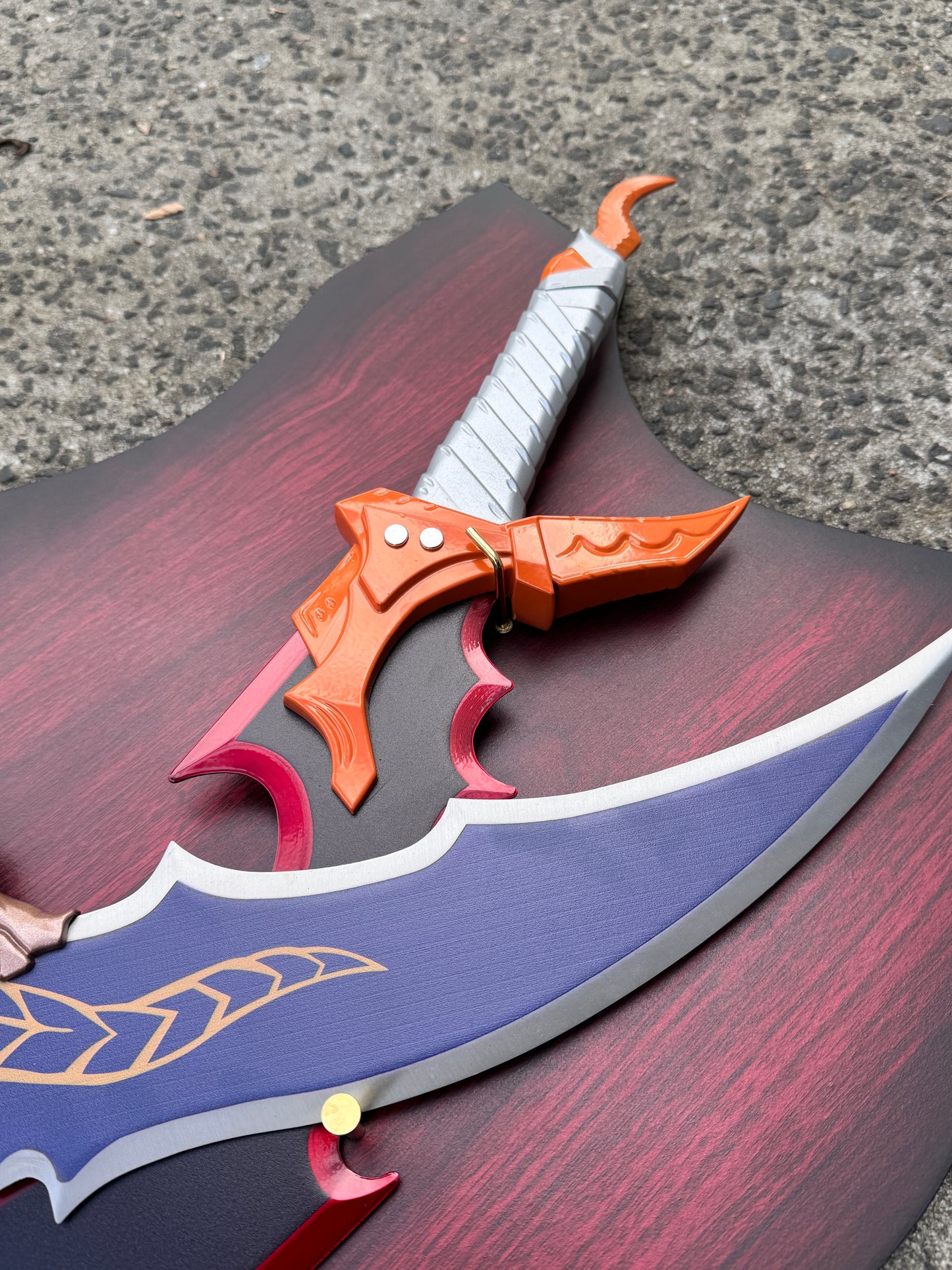 SOLO LEVELING – KASAKA'S VENOM FANG AND KNIGHT KILLER