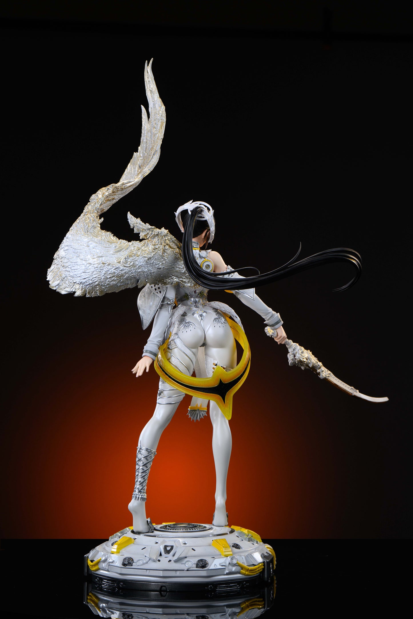 SWORD & WING STUDIO – STELLAR BLADE: EVE AND TACHY [PRE-ORDER]