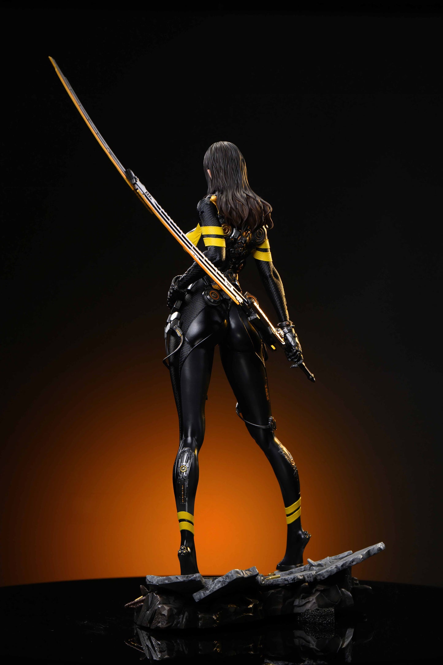 SWORD & WING STUDIO – STELLAR BLADE: EVE AND TACHY [PRE-ORDER]