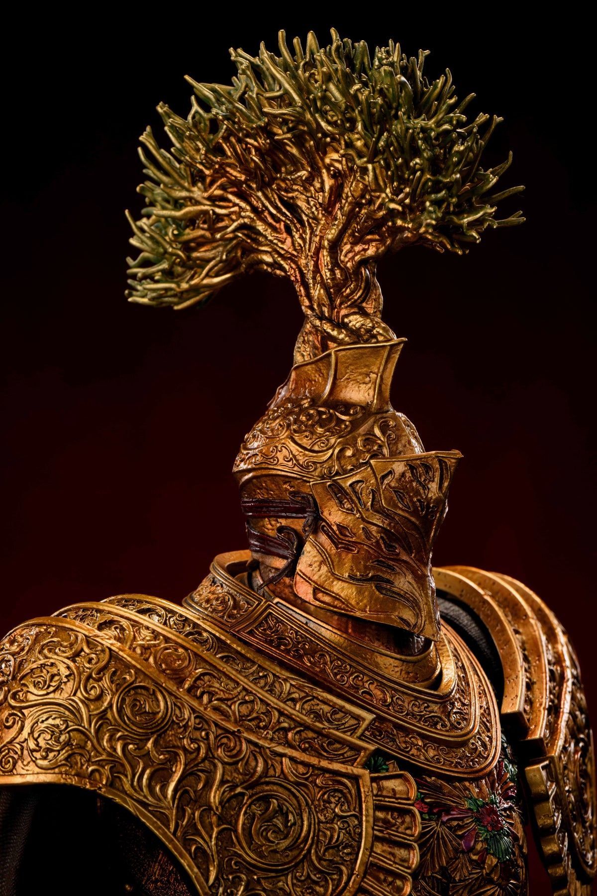 SWORD & WING STUDIO - ELDEN RING TREE SENTINEL, DRACONIC TREE SENTINEL AND HALIGTREE KNIGHT LORETTA BUST 13 27