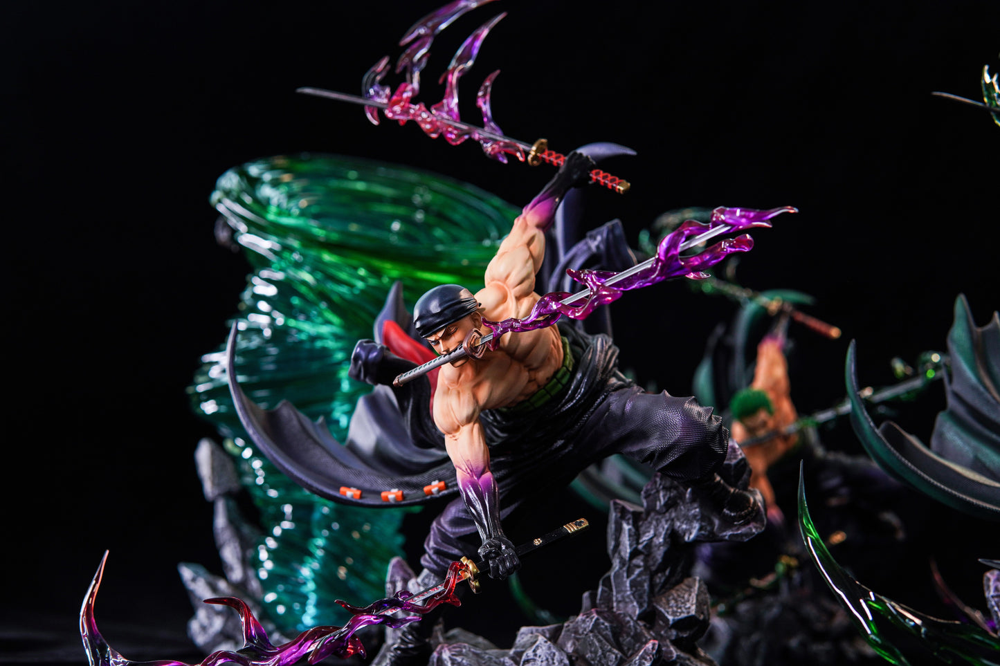TIAN JI STUDIO – ONE PIECE: VICE CAPTAIN SERIES, DRAGON TWISTER RORONOA ZORO [IN STOCK]