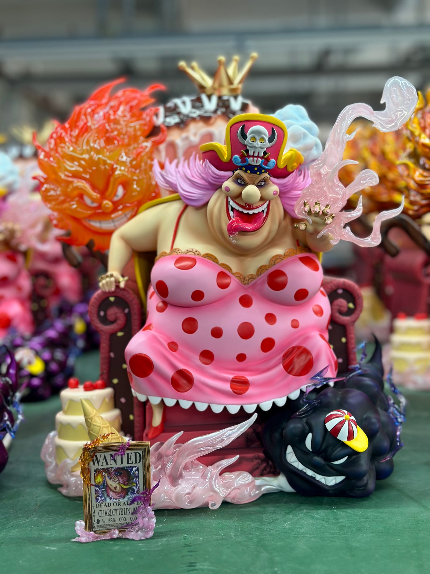 WAKE STUDIO – ONE PIECE: FOUR EMPERORS SERIES 2. SITTING POSE BIG MOM [IN STOCK]
