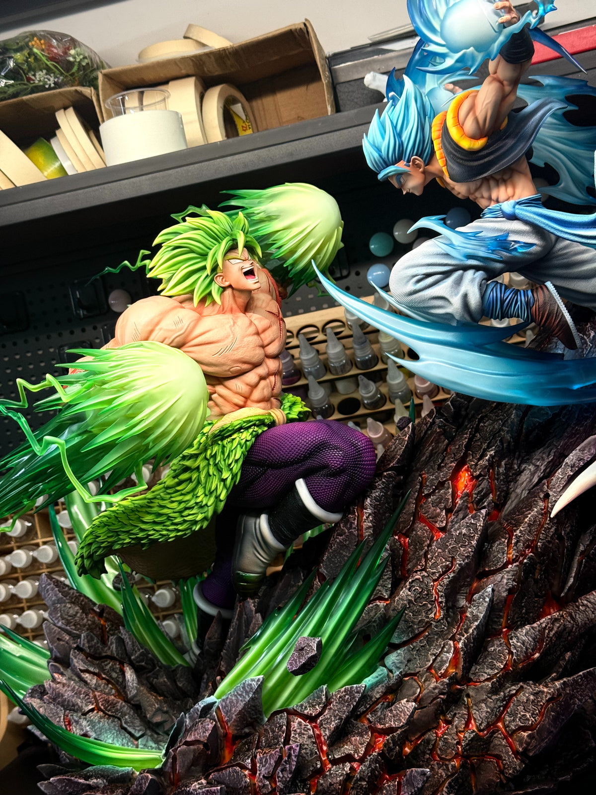 YI SHOU STUDIO - DRAGON BALL SUPER BROLY VS GOGETA 18