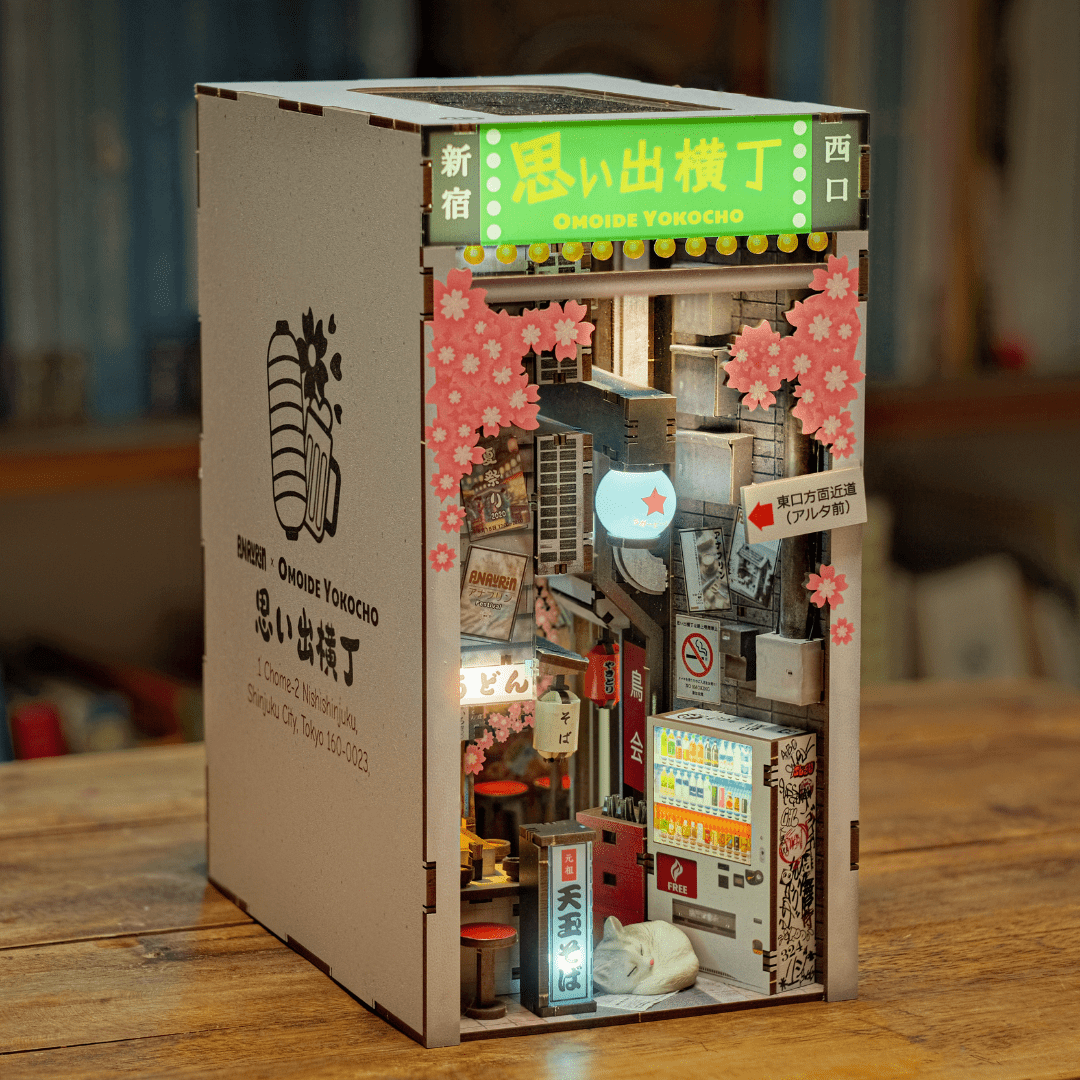 ANAVRIN – OMOIDE YOKOCHO BOOK NOOK KIT 4