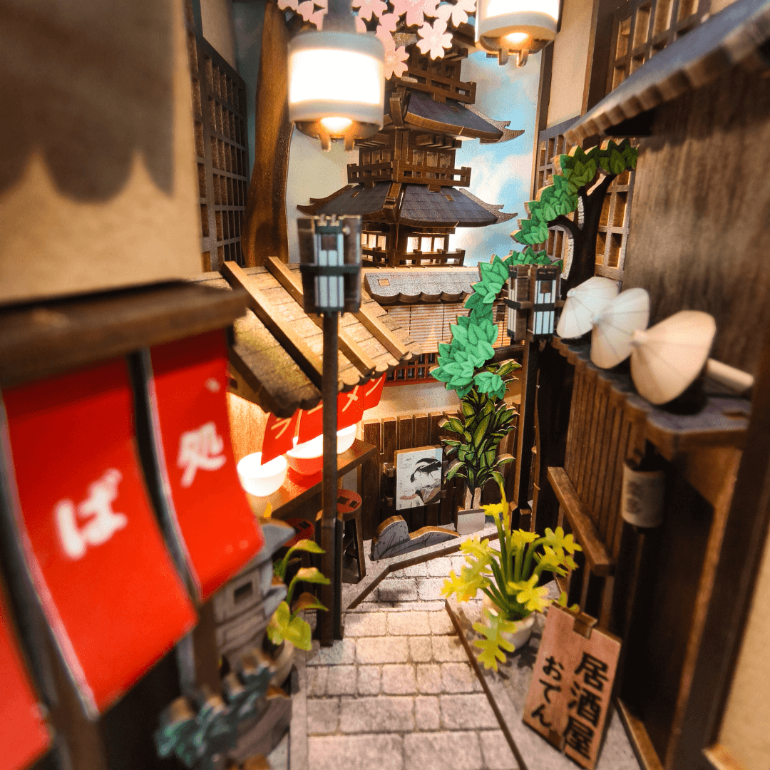 ANAVRIN – KYOTO GION BOOK NOOK KIT 3