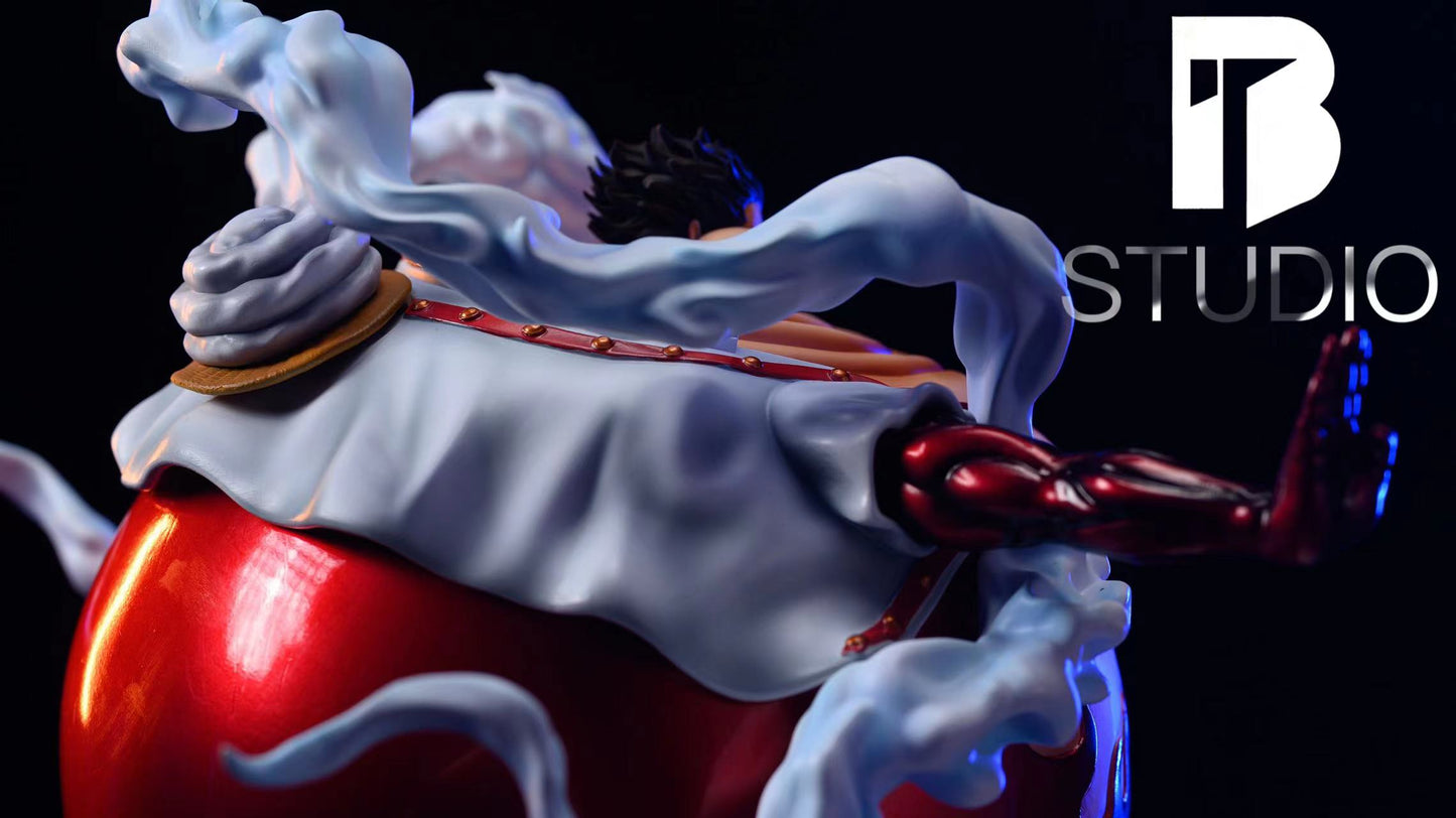 BT STUDIO – ONE PIECE: GEAR 4 TANKMAN LUFFY AND FAT LUFFY [SOLD OUT]