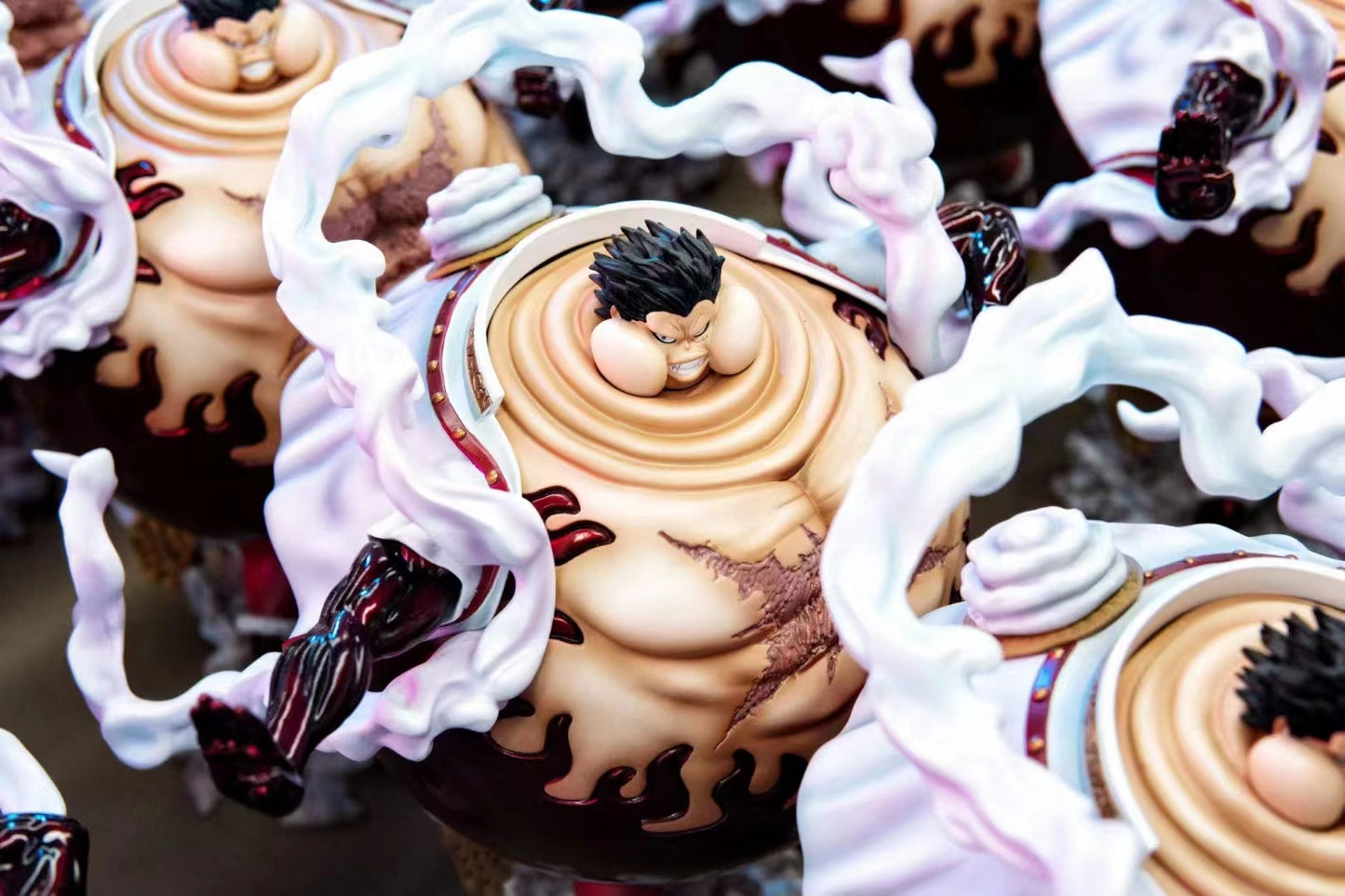 BT STUDIO – ONE PIECE: GEAR 4 TANKMAN LUFFY AND FAT LUFFY [SOLD OUT]