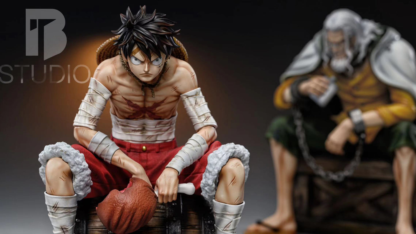 BT STUDIO – ONE PIECE: SITTING POSE SERIES LUFFY [IN STOCK]