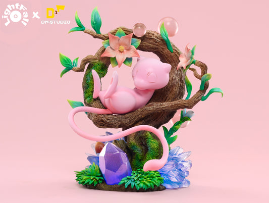 LIGHTFALL x DM STUDIO – POKEMON: POCKET SIZED SCENE, MEW [SOLD OUT]