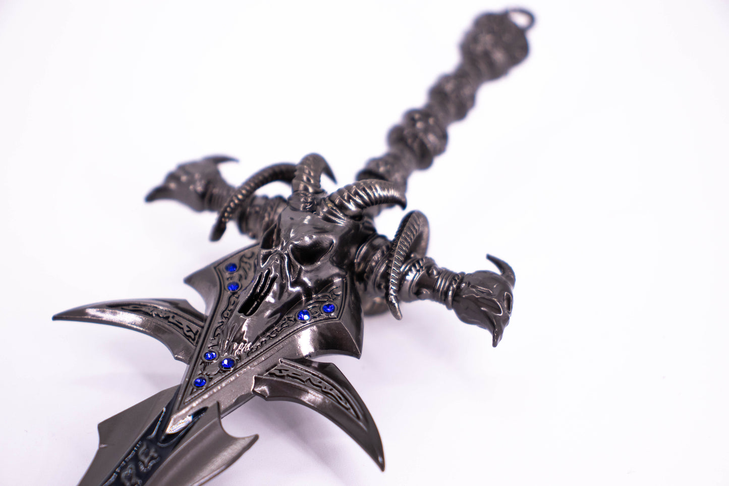 WORLD OF WARCRAFT – FROSTMOURNE MINI REPLICA (22 CM)