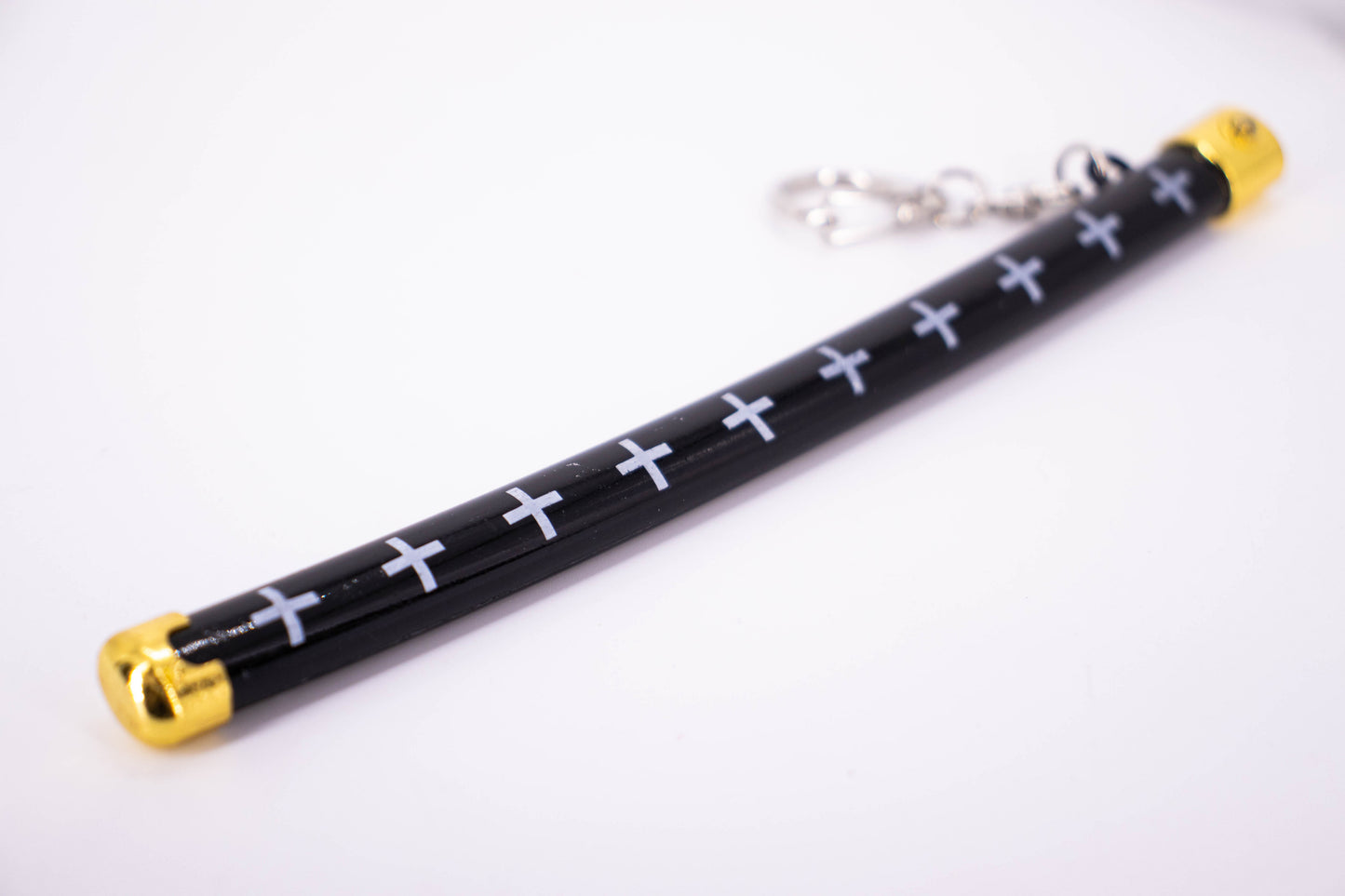 ONE PIECE – TRAFALGAR LAW’S KIKOKU SWORD KEYCHAIN