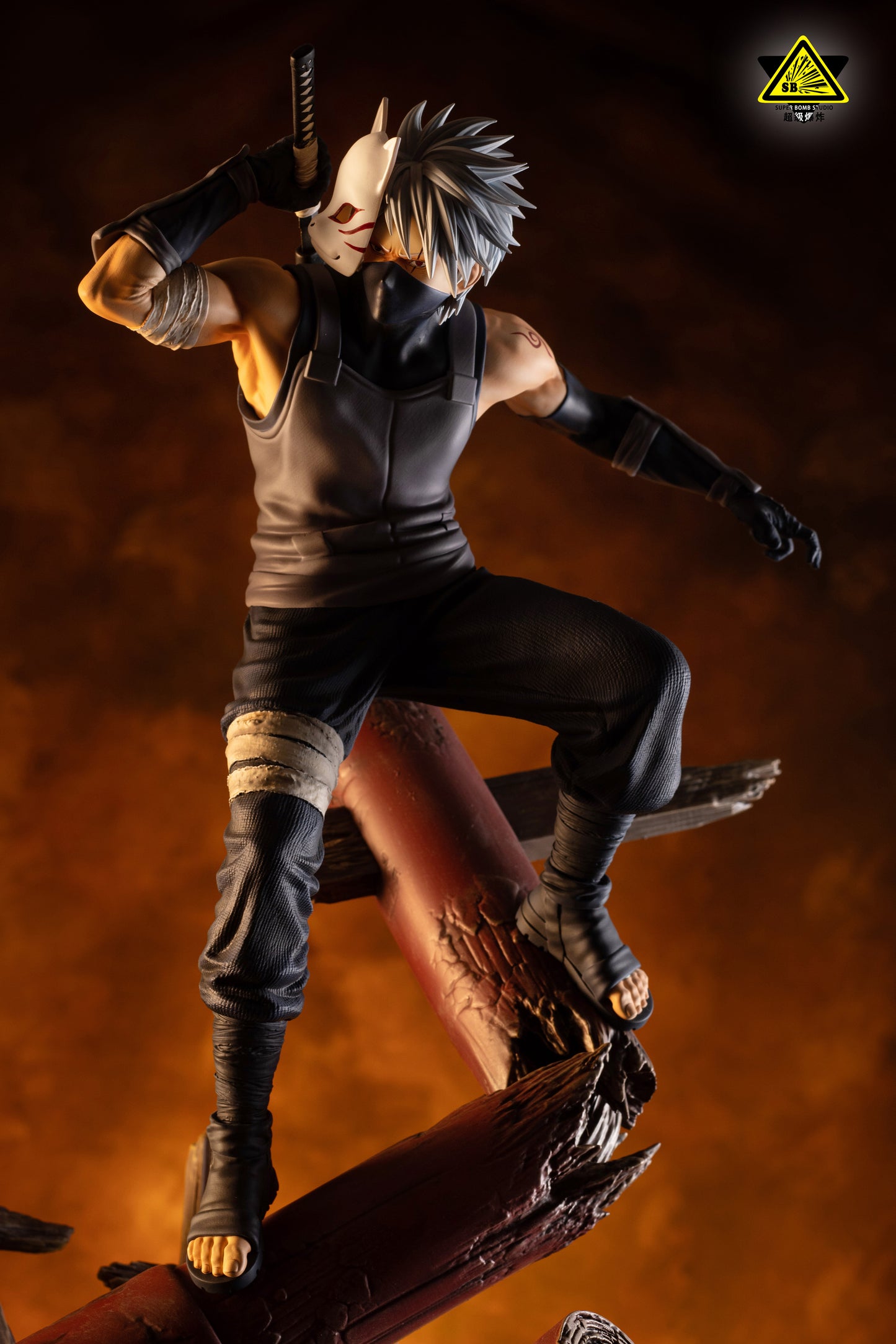 SUPER BOMB STUDIO – NARUTO: ANBU KAKASHI HATAKE AND ITACHI UCHIHA [IN STOCK]