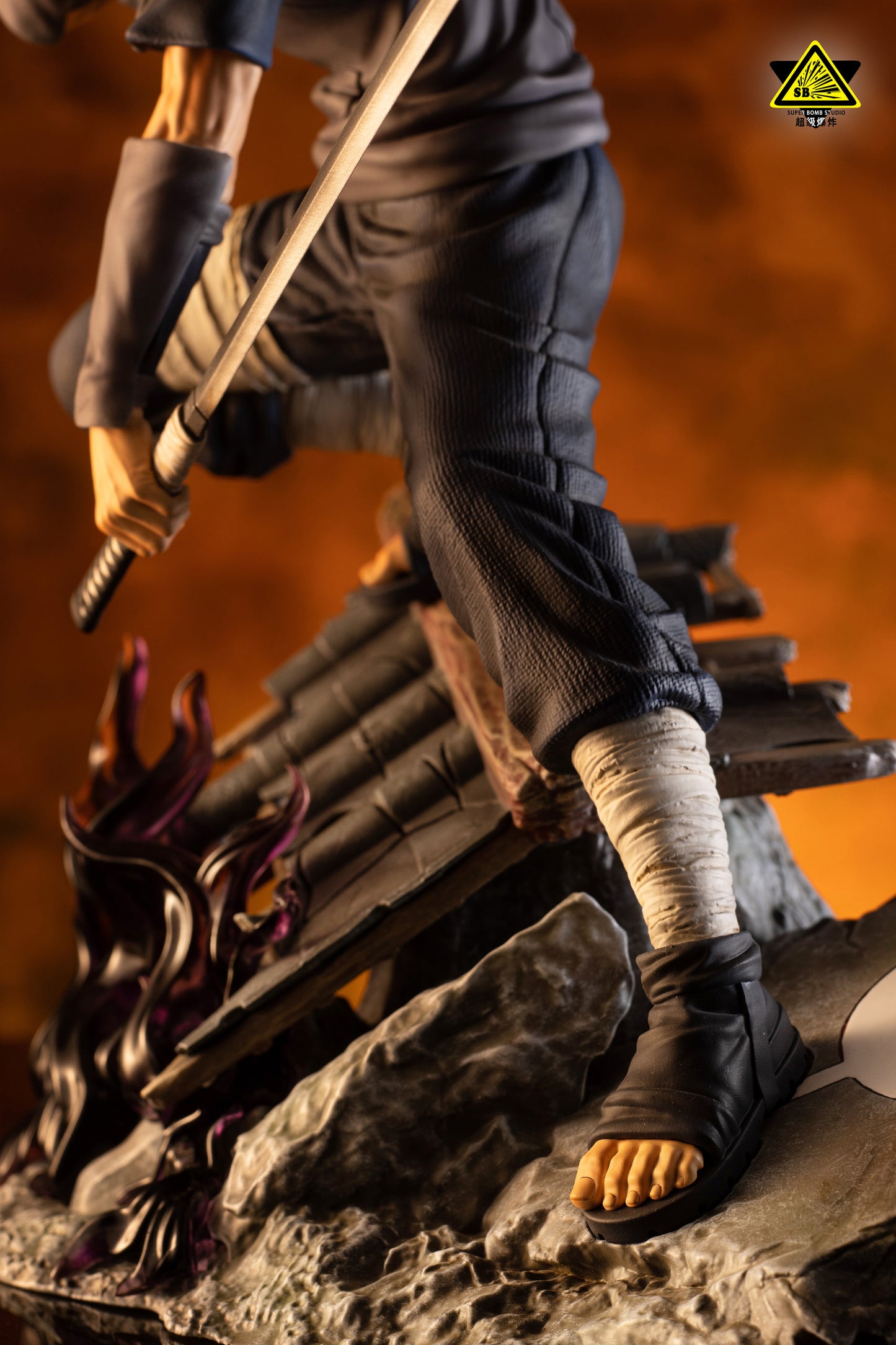 SUPER BOMB STUDIO – NARUTO: ANBU KAKASHI HATAKE AND ITACHI UCHIHA [IN STOCK]