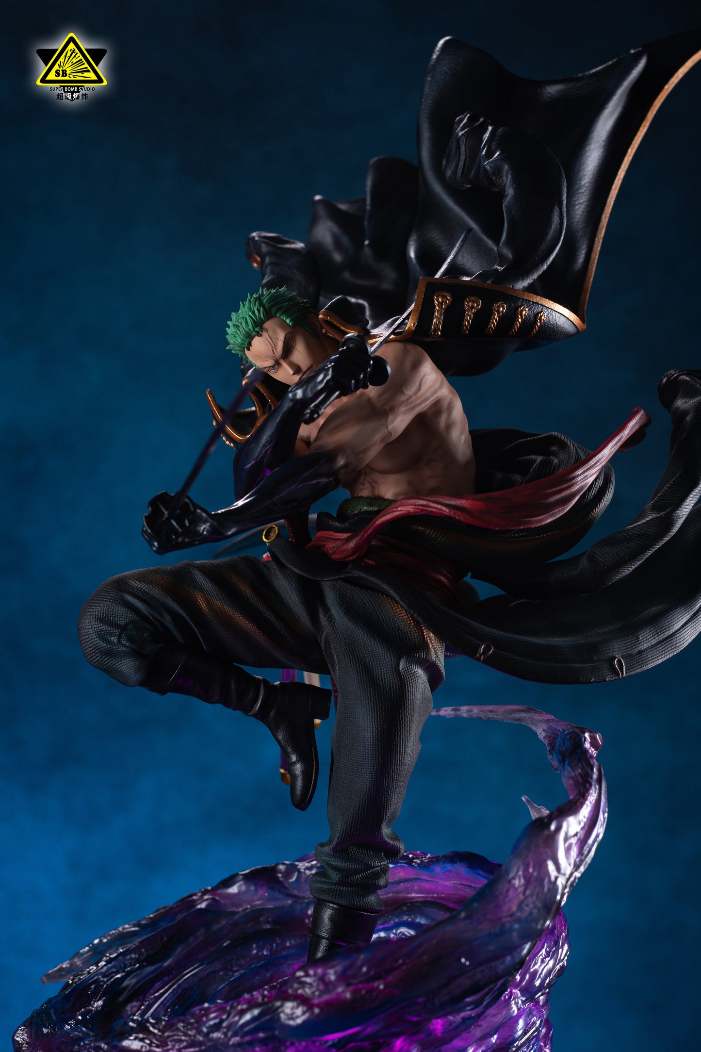 SUPER BOMB STUDIO – ONE PIECE: SANTORYU AND KYUTORYU RORONOA ZORO [IN STOCK]