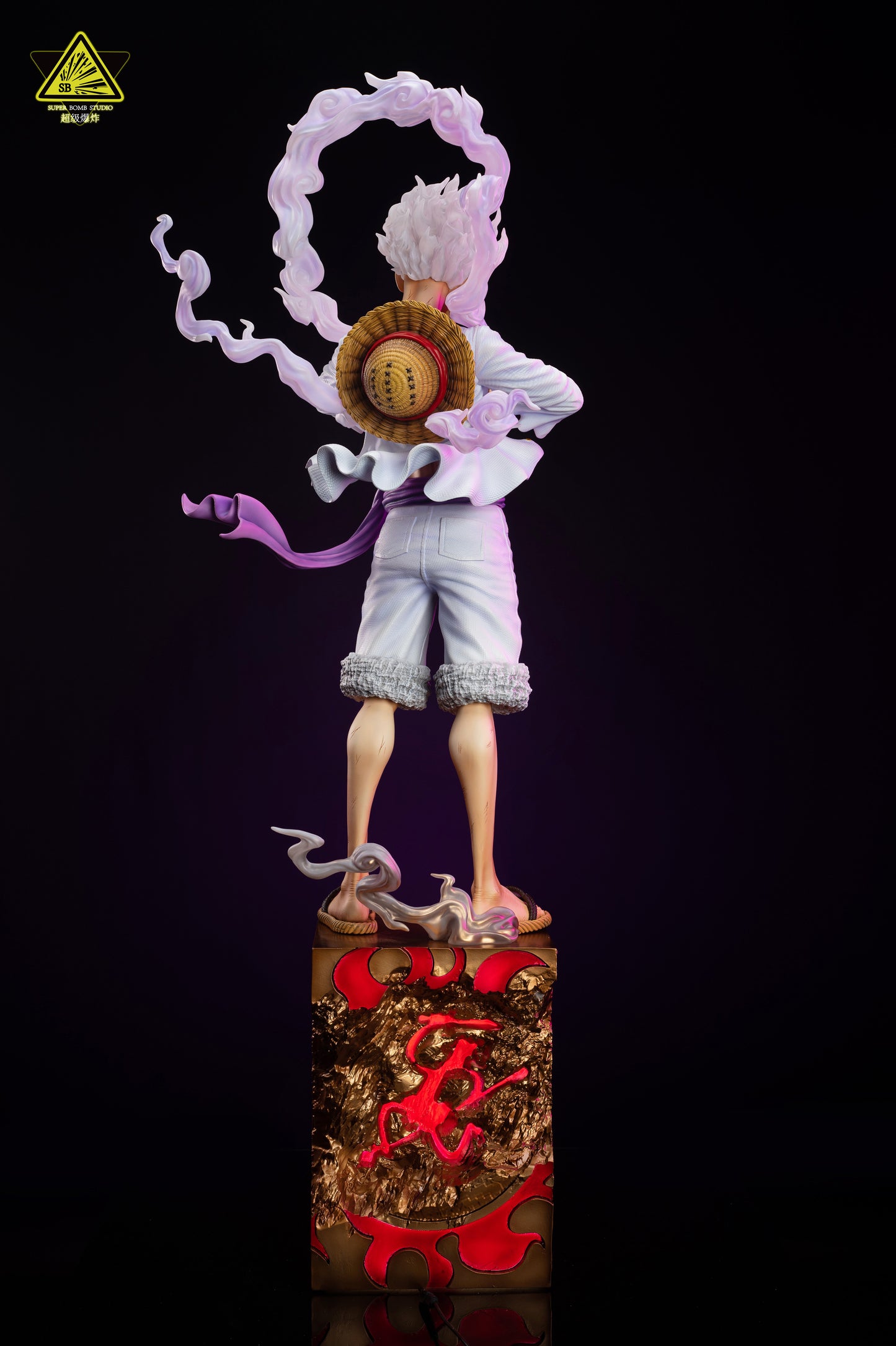 SUPER BOMB STUDIO – ONE PIECE: LARGE SCALE NIKA LUFFY 1/3 [SOLD OUT]