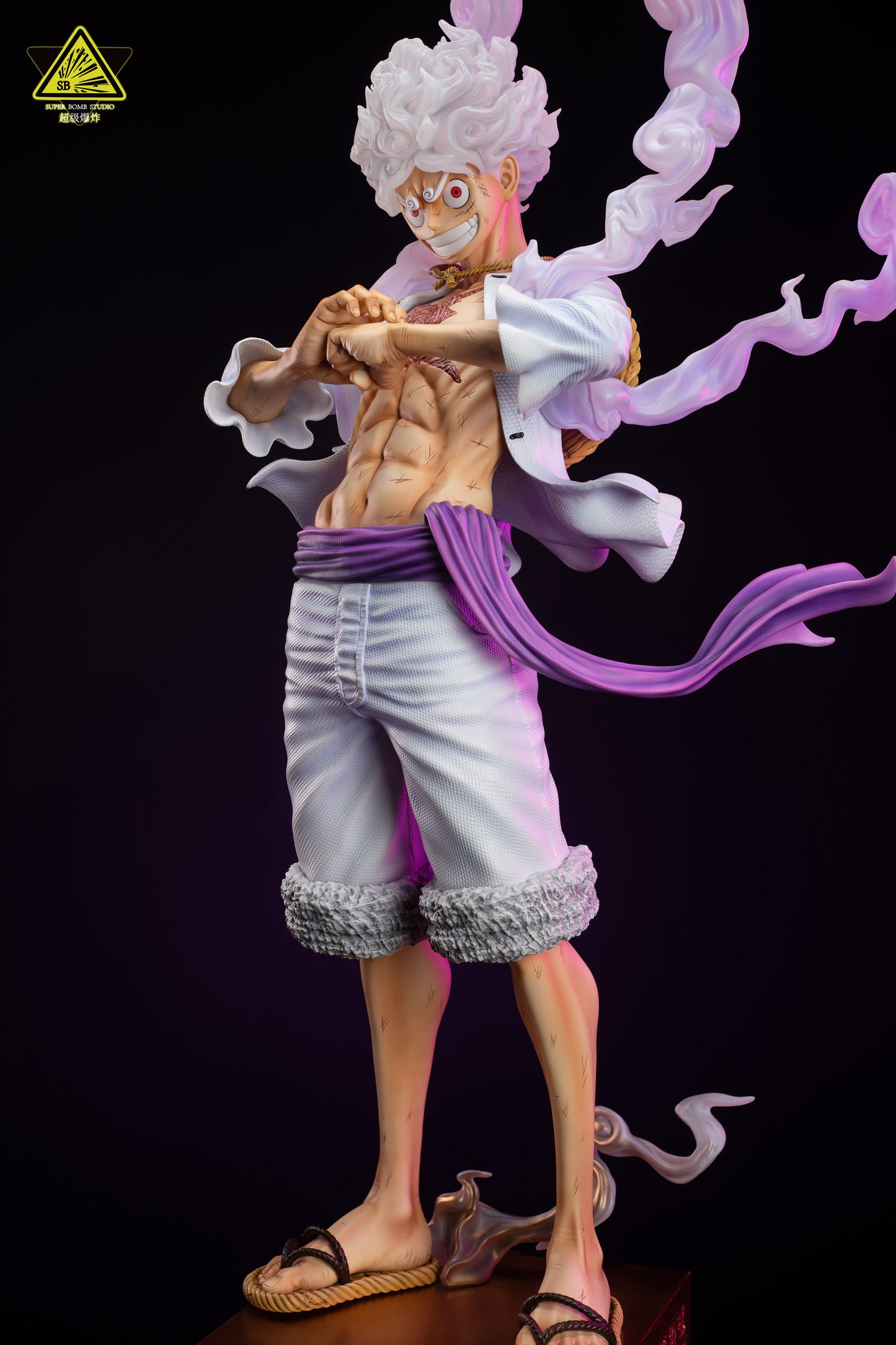 SUPER BOMB STUDIO – ONE PIECE: LARGE SCALE NIKA LUFFY 1/3 [SOLD OUT]