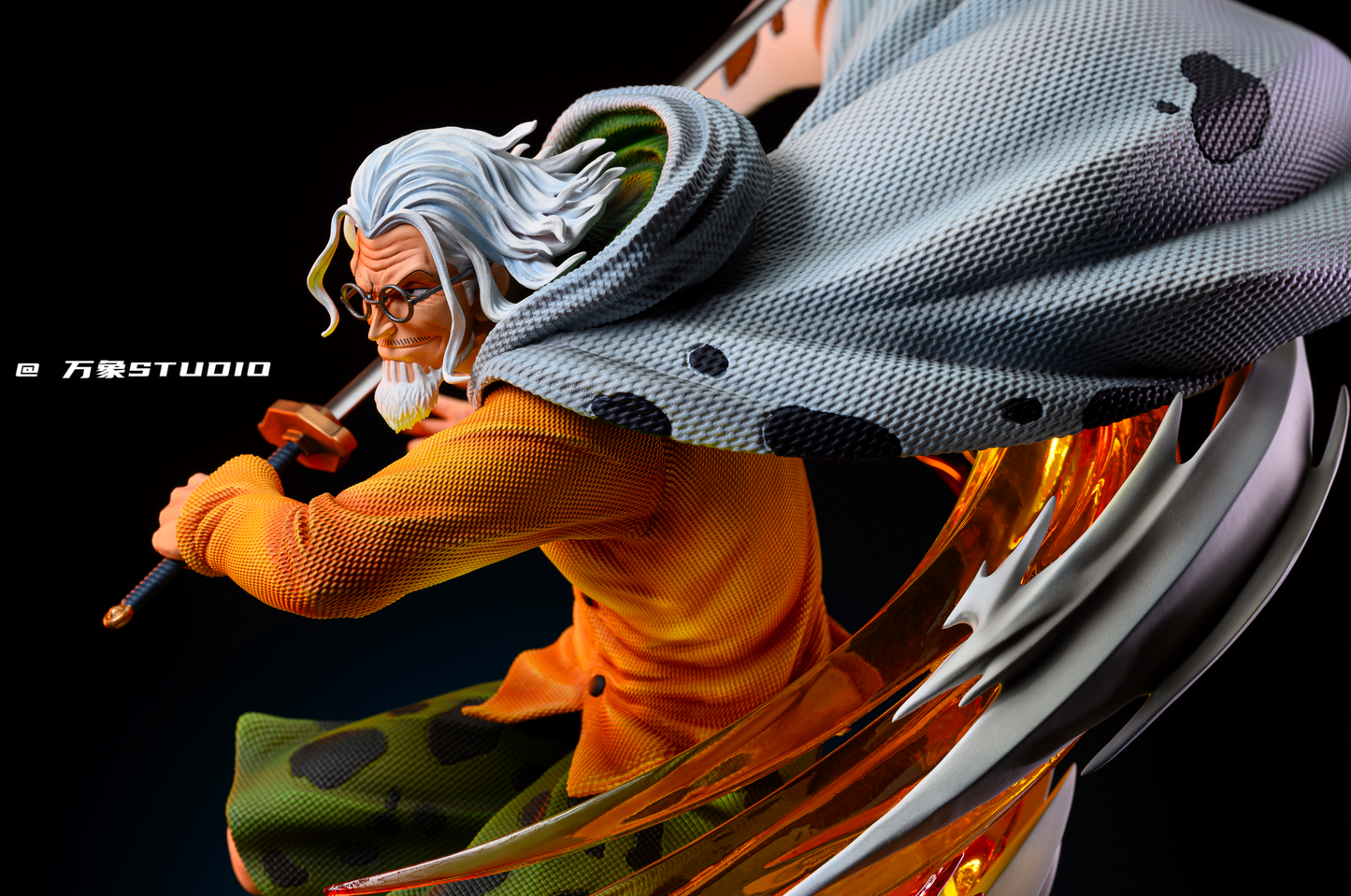 WAN XIANG STUDIO – ONE PIECE: INHERITANCE SERIES 1. “DARK KING” SILVERS RAYLEIGH [IN STOCK]
