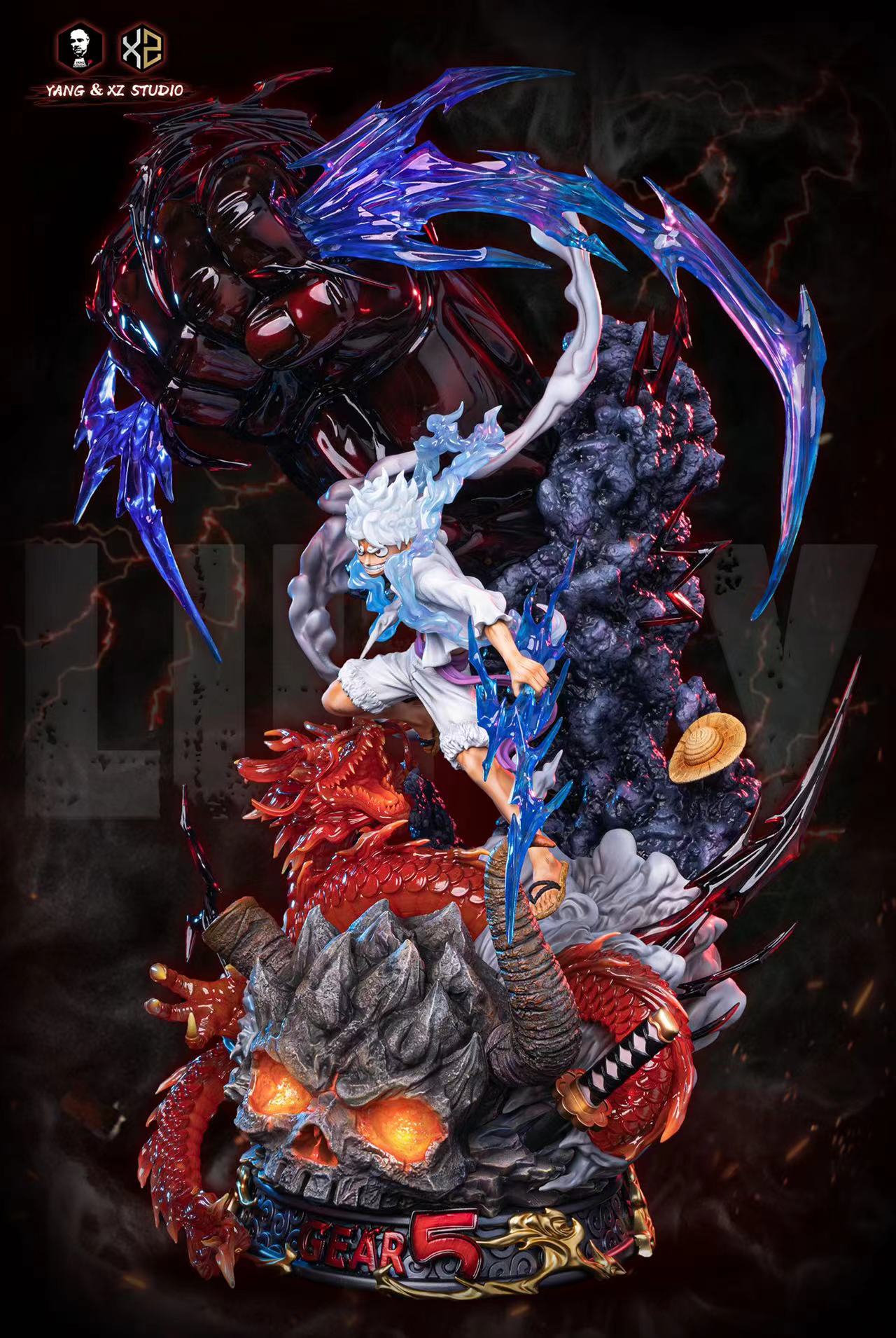 XS x YANG STUDIO – ONE PIECE: “SUN GOD” NIKA LUFFY VS DRAGON FORM KAIDO [SOLD OUT]