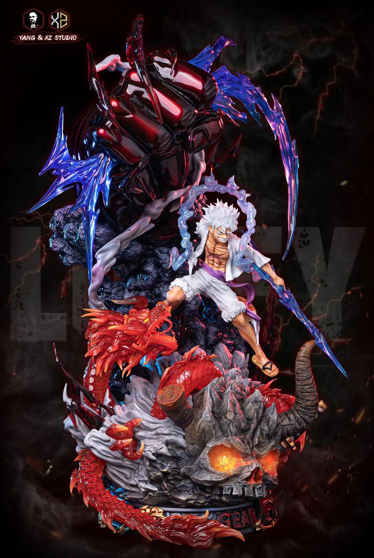 XS x YANG STUDIO – ONE PIECE: “SUN GOD” NIKA LUFFY VS DRAGON FORM KAIDO [SOLD OUT]