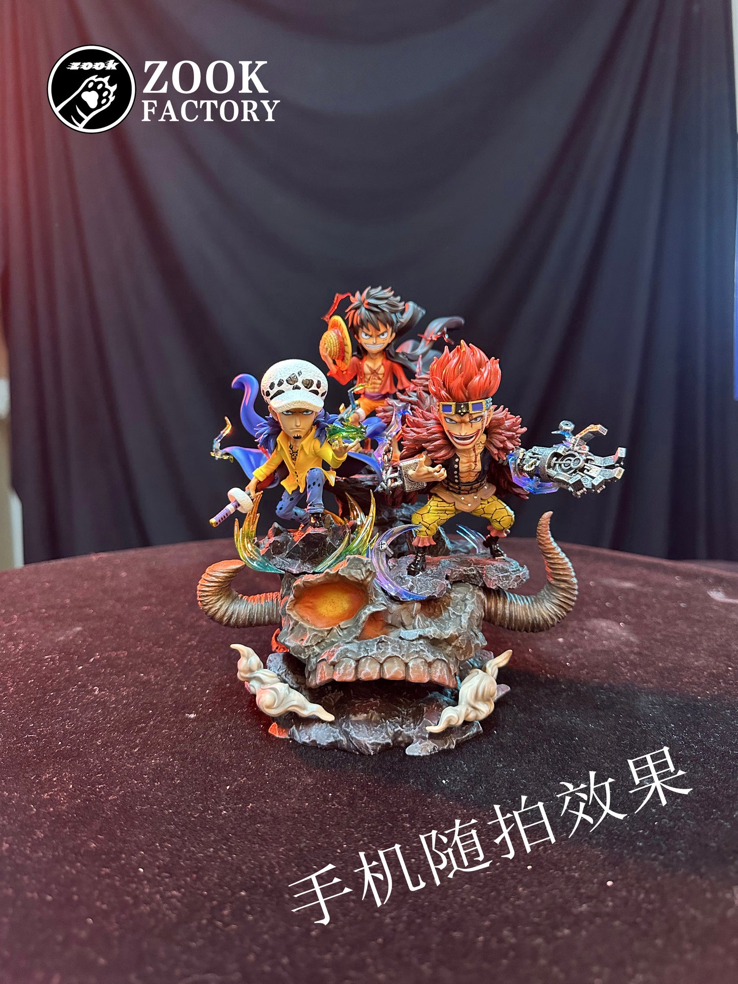 ZOOK FACTORY STUDIO – ONE PIECE: THE THREE SUPERNOVA CAPTAINS, LUFFY, LAW AND KID [SOLD OUT]